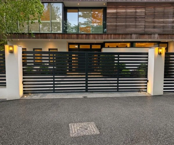 Electric Gates in a Conservation Area, What You Can and Cannot Do in London and Surrey
